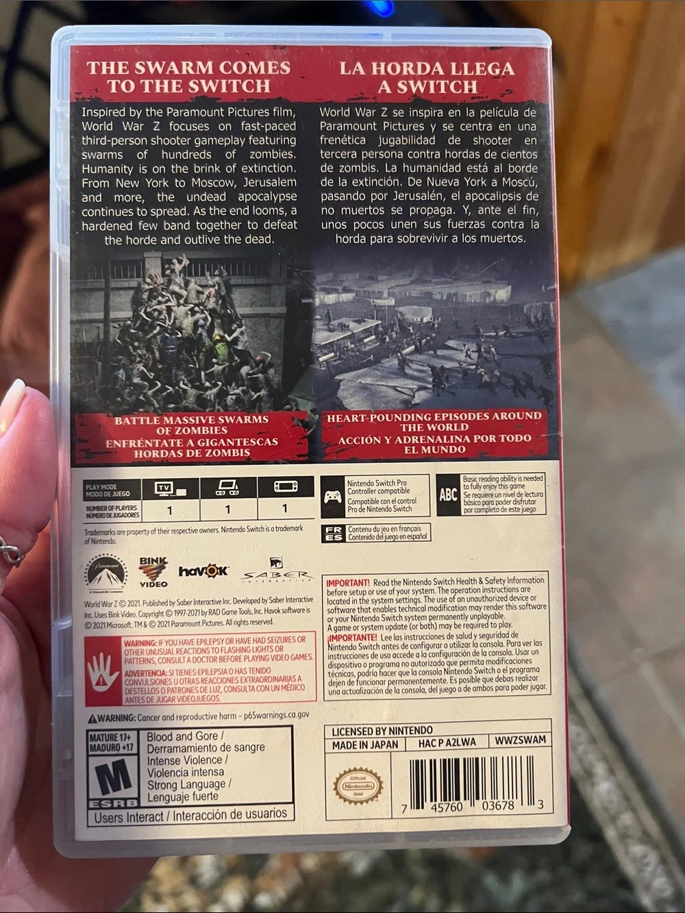 Nintendo Switch World War Z - Black & Red Cover Art